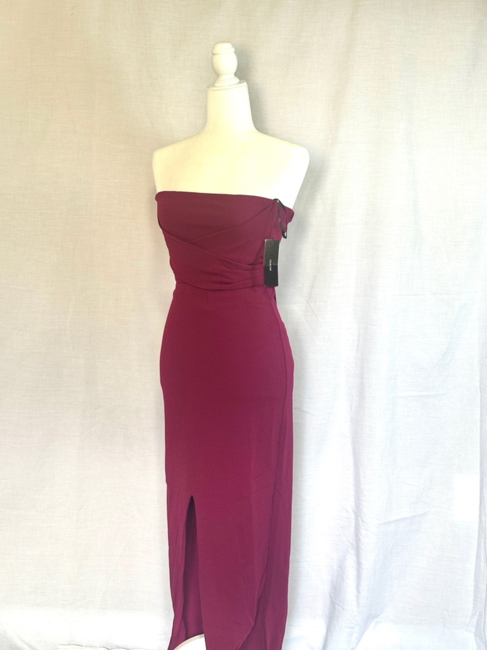 Lulus Burgundy Strapless Maxi Dress XS Bodycon Formal Slit Evening Wedding Guest